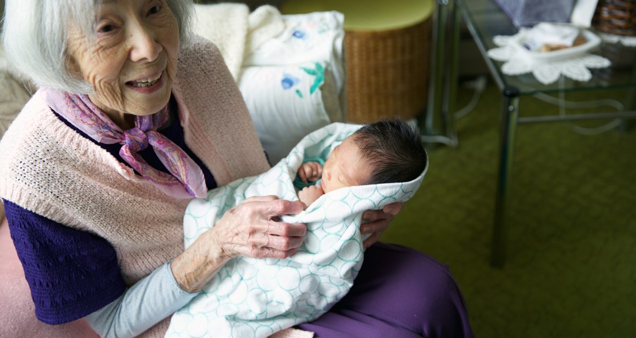 Jordan meets great-grandmother!