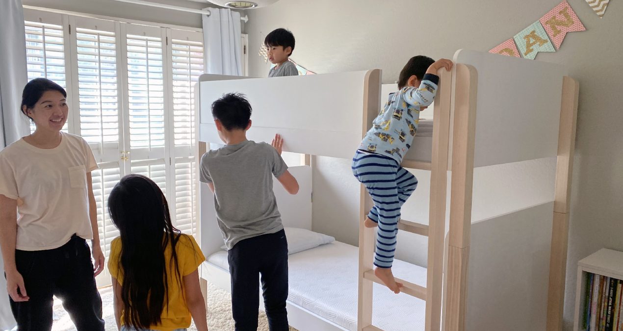 The bunk bed is here!